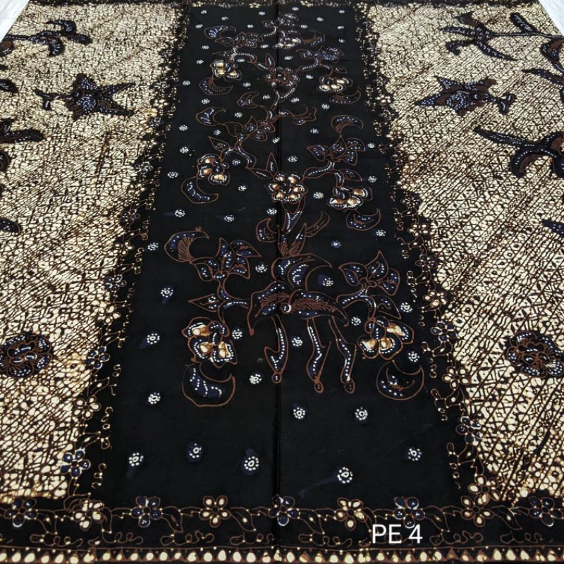 Sarung Batik Tulis Pekalongan