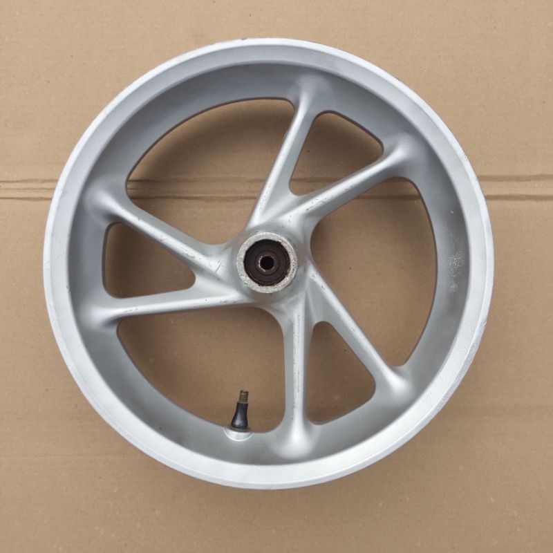 velg pelek depan n max originan yamaha Nmax
