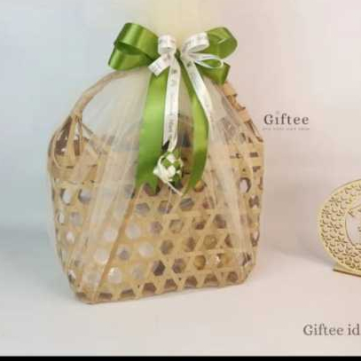 Tas Keranjang Anyaman Bambu/ tas parcel anyaman bambu