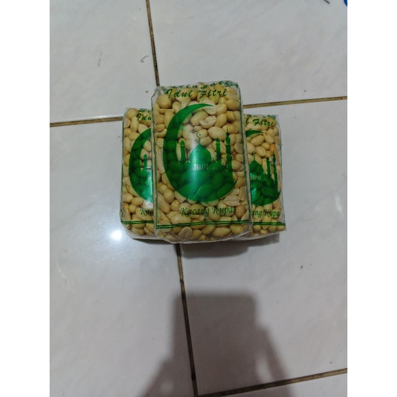 

Kacang Kupas Tuban Terbaik beli 1 atau 3 lebih hemat