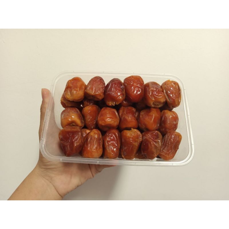 

kurma sukkari premium