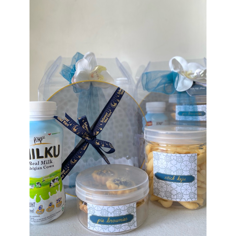 

CAMALIA HAMPERS LEBARAN/HAMPERS KUE KERING/PARCEL LEBARAN