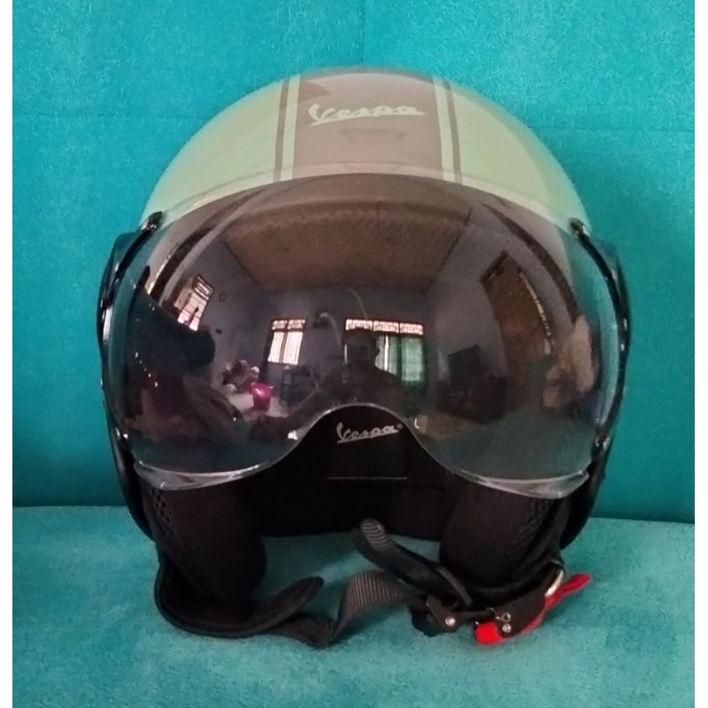 HELM VESPA ORIGINAL SIZE L (SECOND/BEKAS JARANG DIPAKAI)