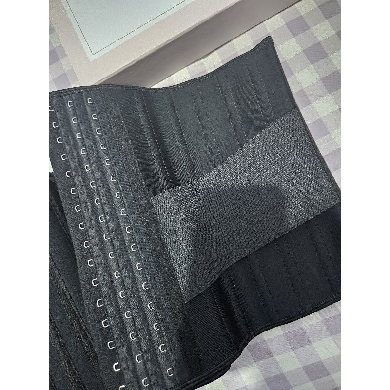 PRELOVED - DreamWaist - Xtreme Tourmalines Shaper - Korset Pelangsing Perut 25 Bones Pembakar Lemak