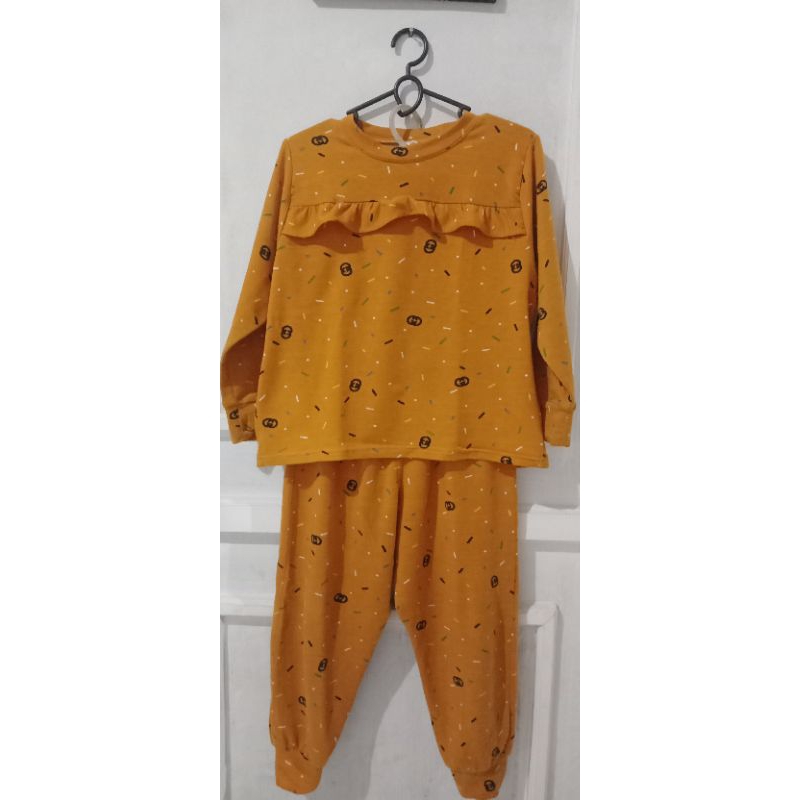 Preloved Milkan To Infinity Setelan Anak Perempuan Babyterry