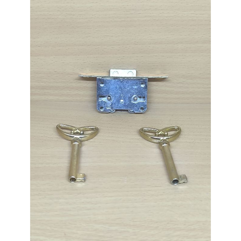 Kunci Laci Kotak Peti Box Vintage Klasik Classic