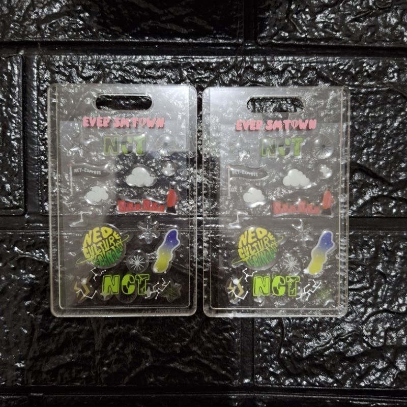 NCT X EVERLAND MD PHOTO HOLDER + STICKER ONLY Cahol