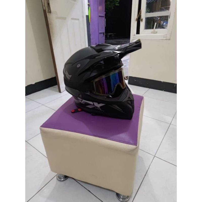 Helm Jpx Fox 1