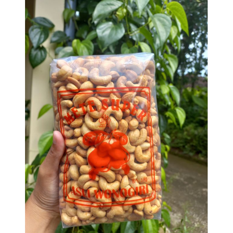 

Kacang mede goreng Original asli Wonogiri 1 kg