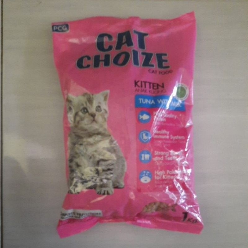 makanan kucing kering