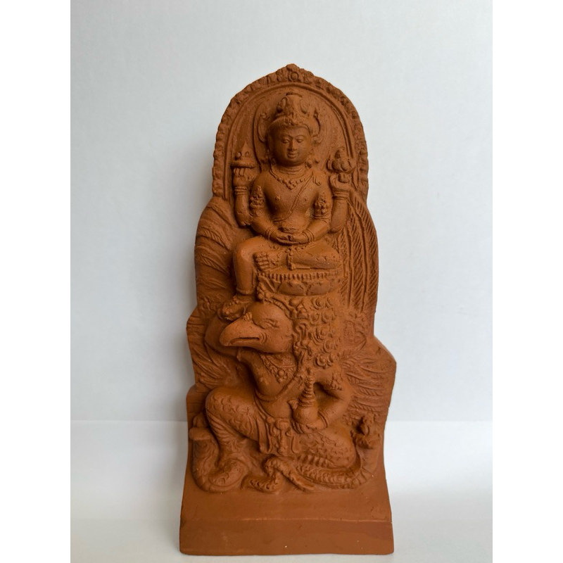 Terakota Garuda Wisnu Kencana