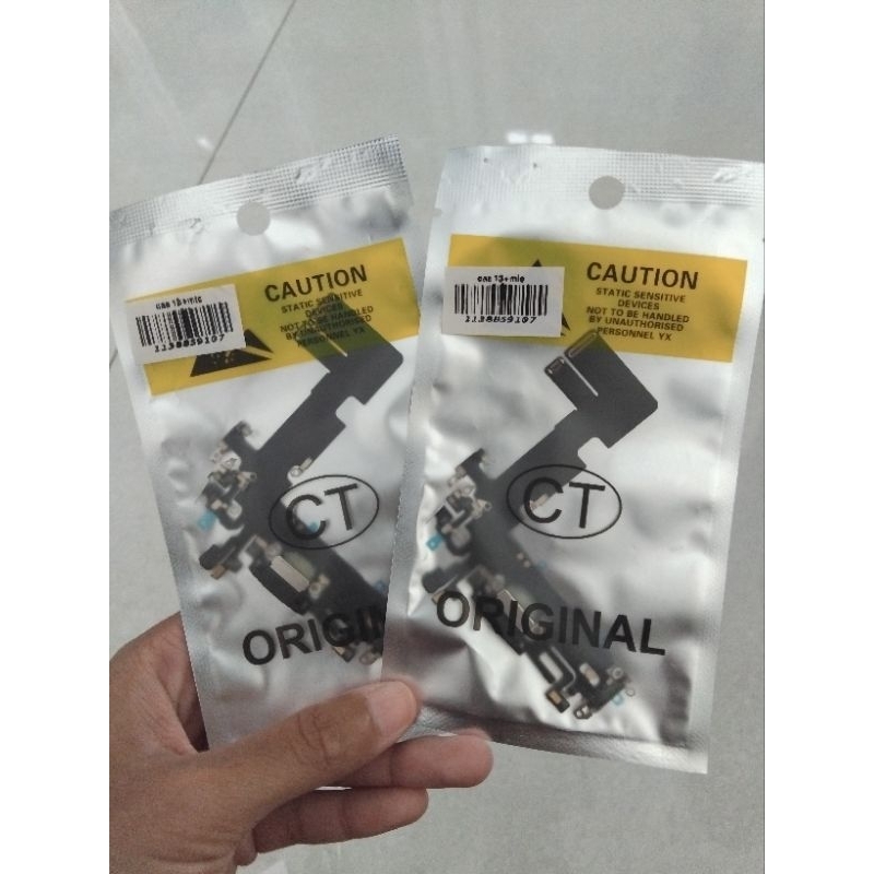 FLEXIBEL CAS  IPHONE 13+MIC black