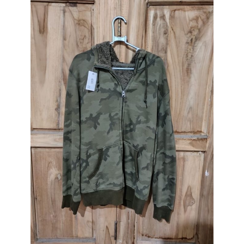 Hoodie Uniqlo army Brown