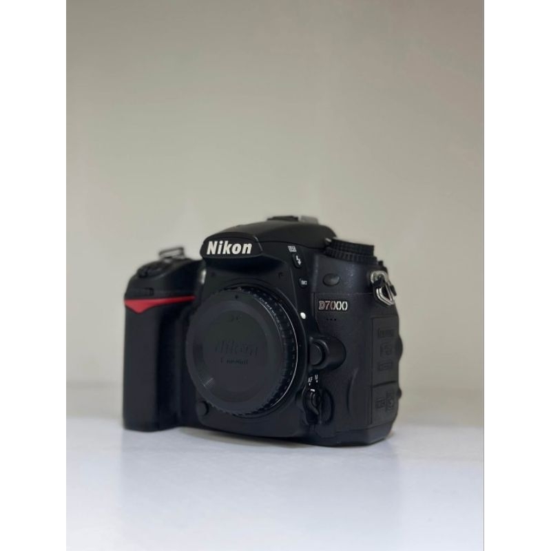 Nikon D7000 lensa kit 18-55mm murah