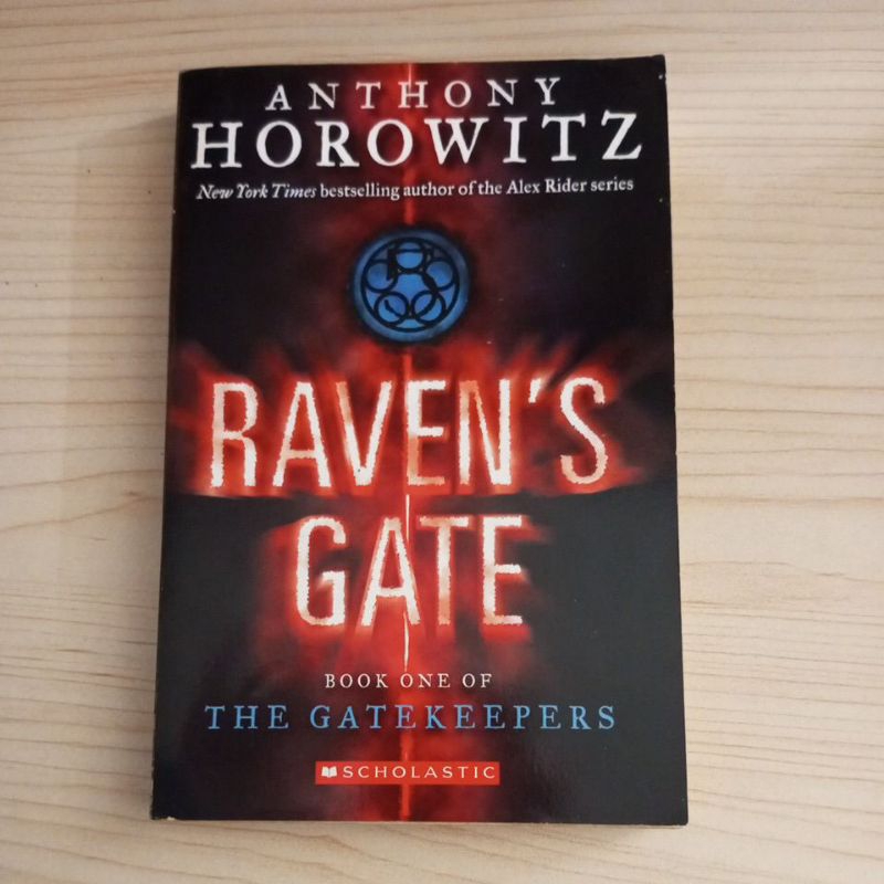 NOVEL RAVENS GATE BY ANTHONY HOROWITZ