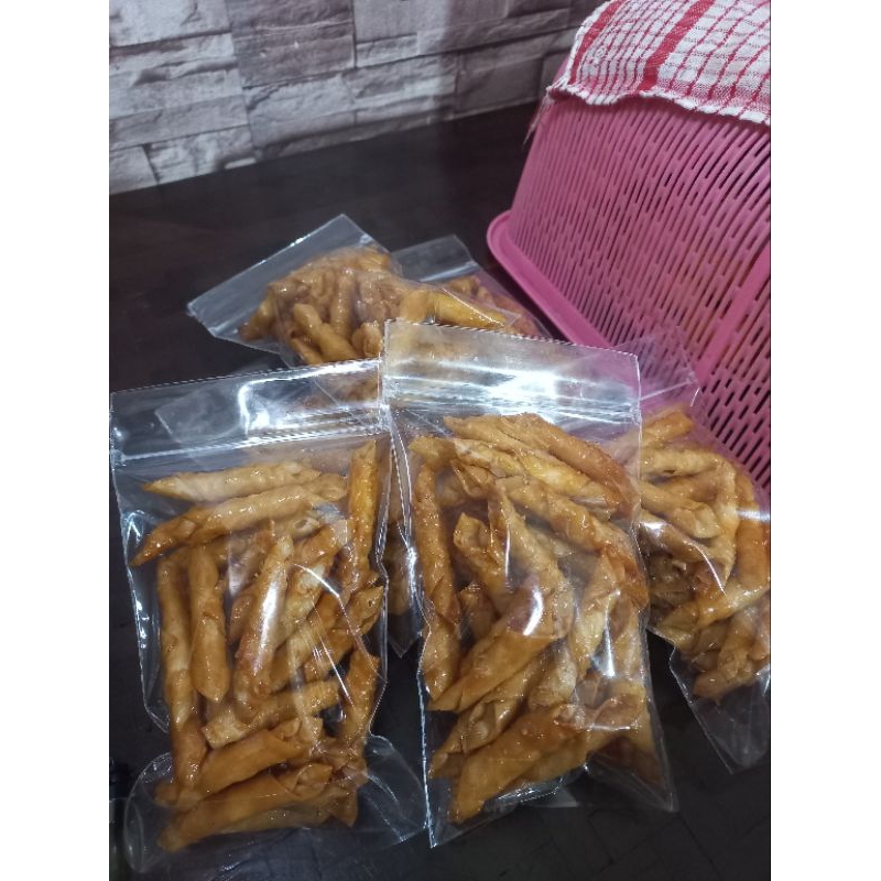 

Kacang Sembunyi|Kacang Molen|Kacang sembunyi lumer|Kacang Pangsit| 250gr|Cemilan Lebaran