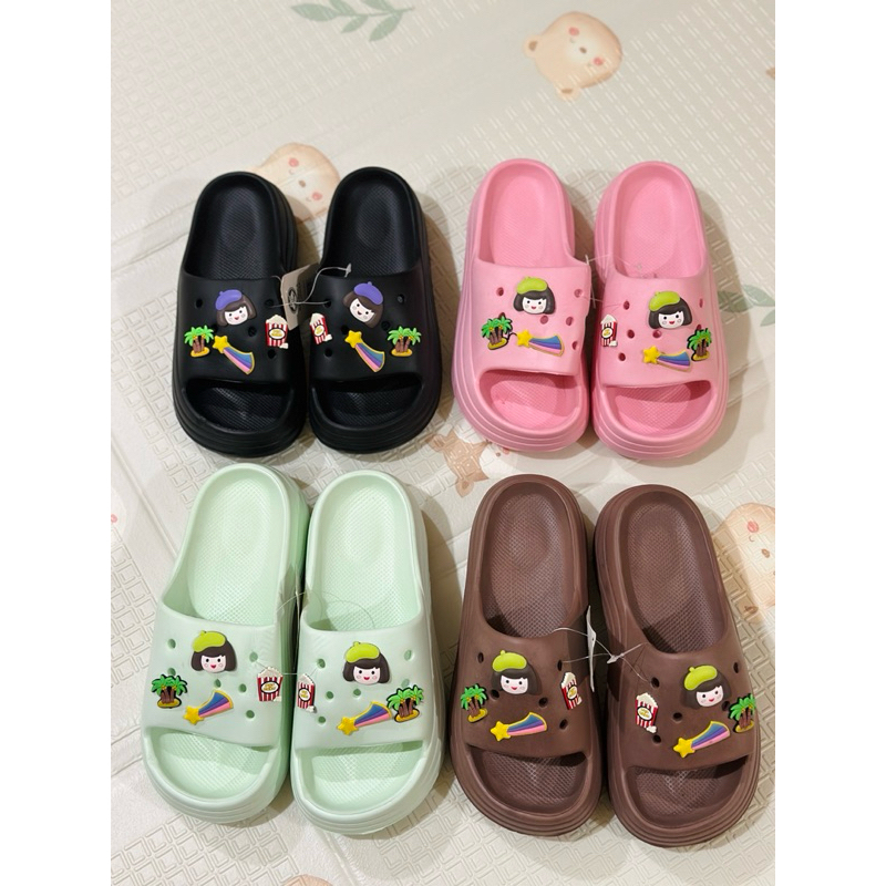 Sepatu Lebaran / Sepatu Trendy / Sandal Lebaran / Sandal Terkini / Sepatu terkini / Sepatu Wanita / 