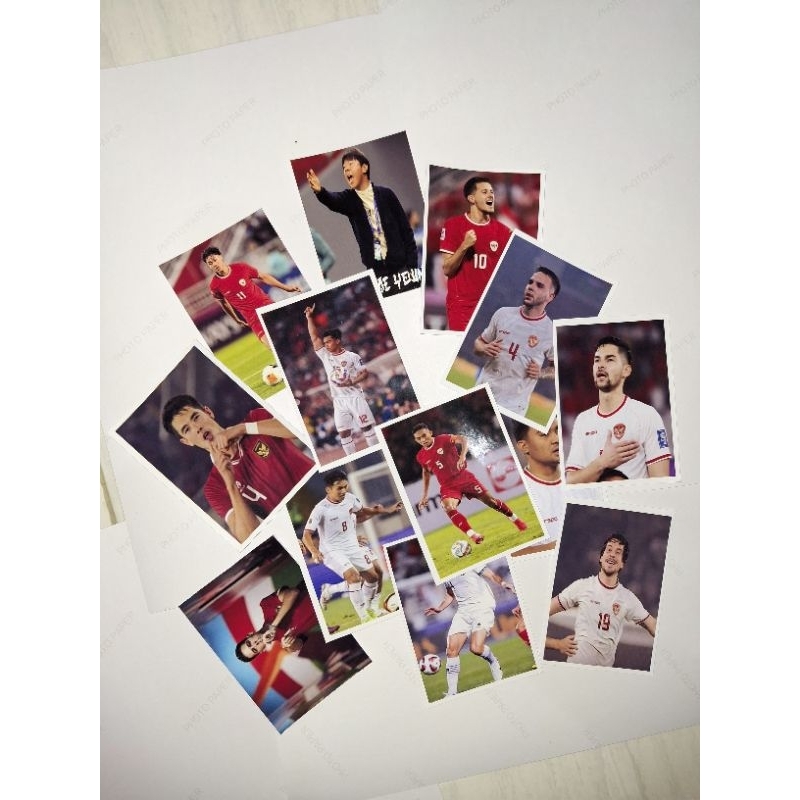 

TERLARIS Stiker Foto Timnas Garuda Isi 15 Pcs Stiker Vinyl Stiker Arhan