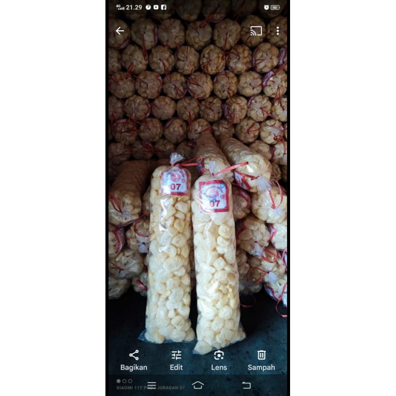 

kerupuk rambak,kerupuk kulit sapi