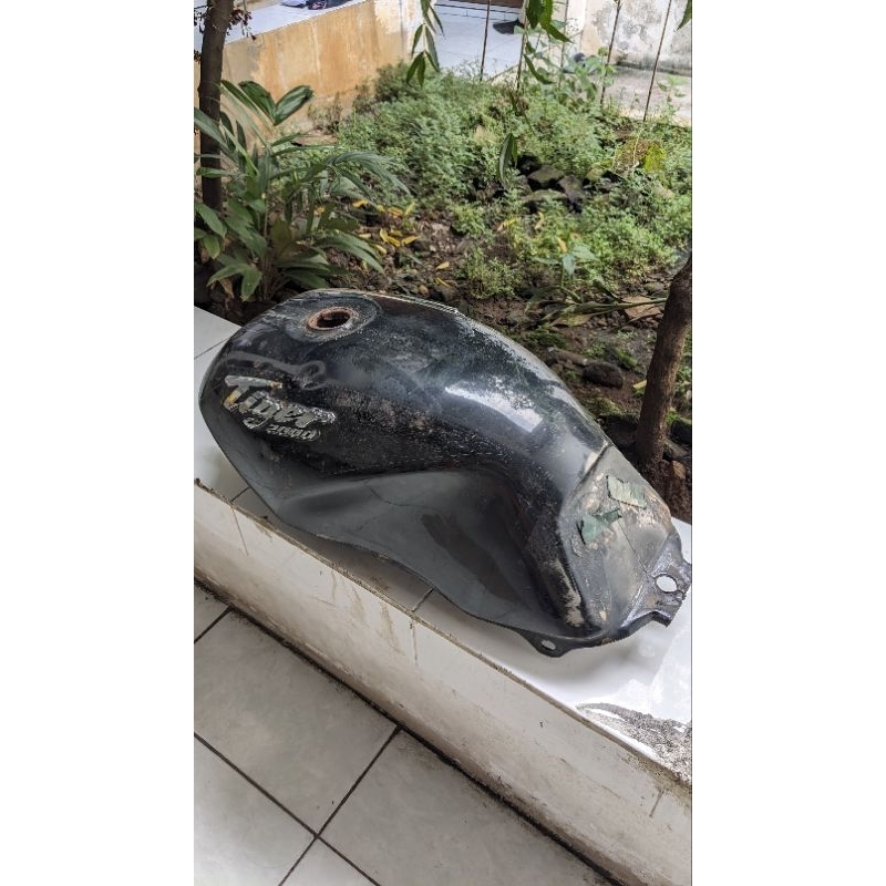 Tangki Tiger 2000, tangki tilas, tilam