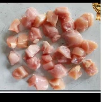 

fillet paha potong dadu bisa untuk bahan sate 1 kg murah banget