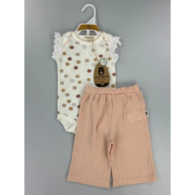 (3-9m) Setelan Bayi 3in1 Baju, Celana dan Bandana Jumper Bayi Set Merek Rabbit & Bear
