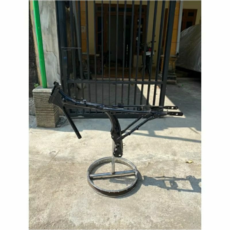 Rangka GL100 tatanan Nganjuk