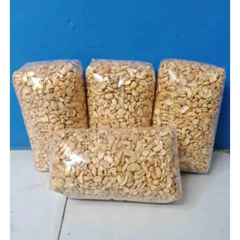 

kacang mede utuh original 1kg