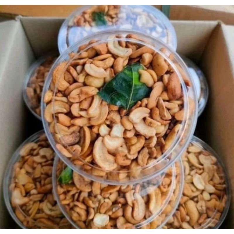 

Kacang Mente Pecah Original Toples 250gram