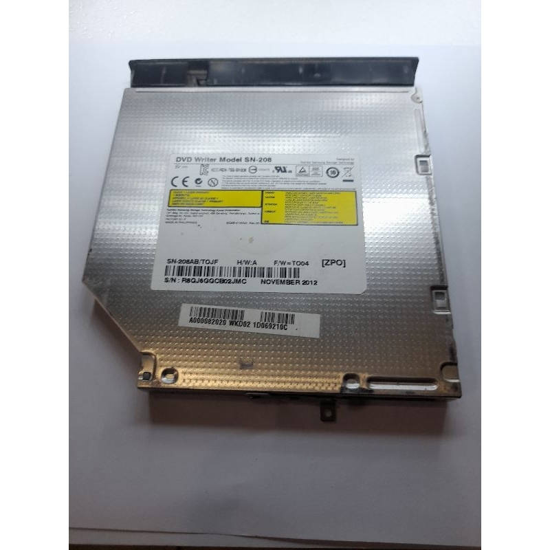 TOSHIBA SATELLITE C800 DVD