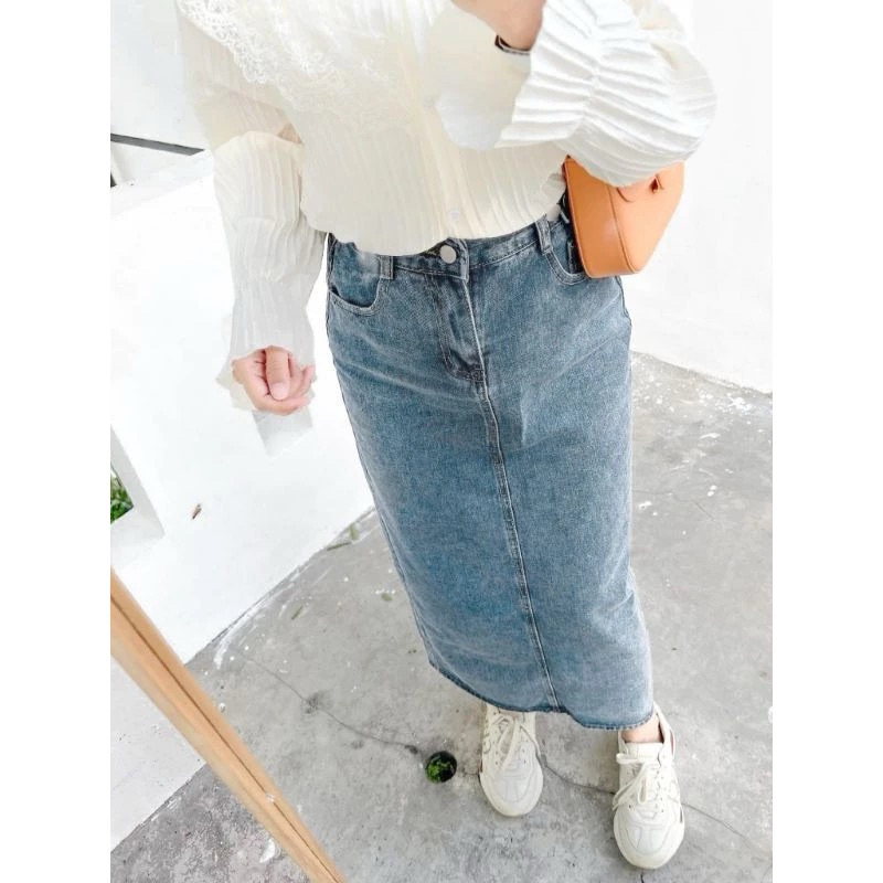 Sanum store// Rok Jeans teana belah belakang