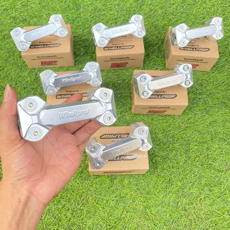 Raiser cnc pnp rr cb cb150r led model triumph / raiser whellprof raiser cb150r led