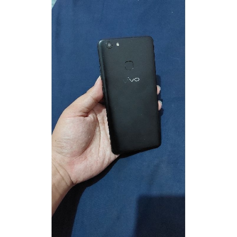 vivo V7 plus v7+ bagus resmi ram 4gb 64gb normal smua hp bekas murah