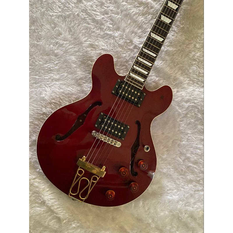 Gitar Hollow Washburn Maroon