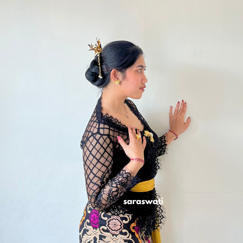 Saraswati Kebaya Brokat Sabrina Kebaya Bali Semi Prancis - Renash