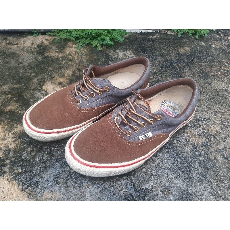 Vans Era X Anti Hero Size US7