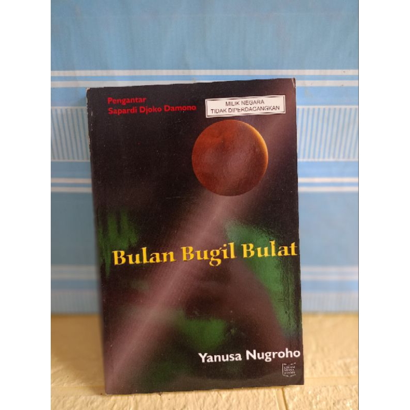 BULAN BUGIL BULAT by yanusa nugroho