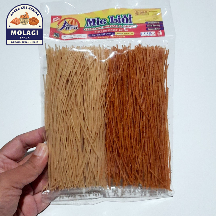 

Mie Lidi Kombinasi Pedas Gurih Aura Snack 130 Gram - Molagi Snack