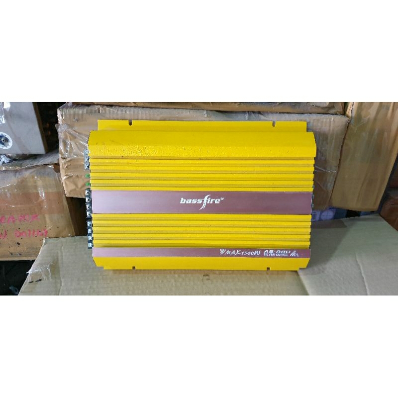 power amplifier mobil 4channel bassfire ab-980 second bekas jamin normal siap pakai no minus