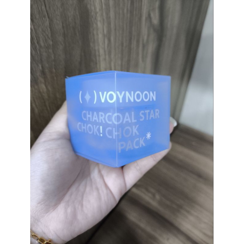 VOYNOON Charcoal Star Chok Chok Pack (Wash Off Pack)