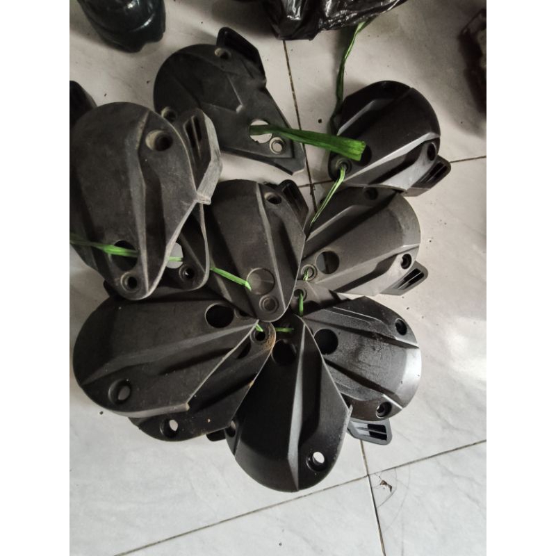 cover bak Cvt aja Vario 125 old Vario 125 new Vario 150cc barang masih bagus ori bawaan motor