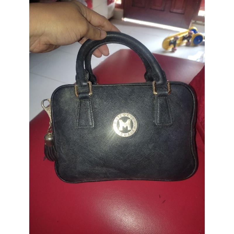 sling bag metrocity preloved