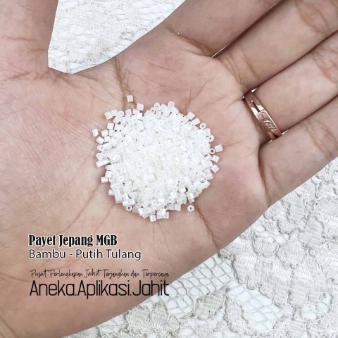 50 GRAM PAYET JEPANG MGB BAMBU PASIR 346 PUTIH TULANG
