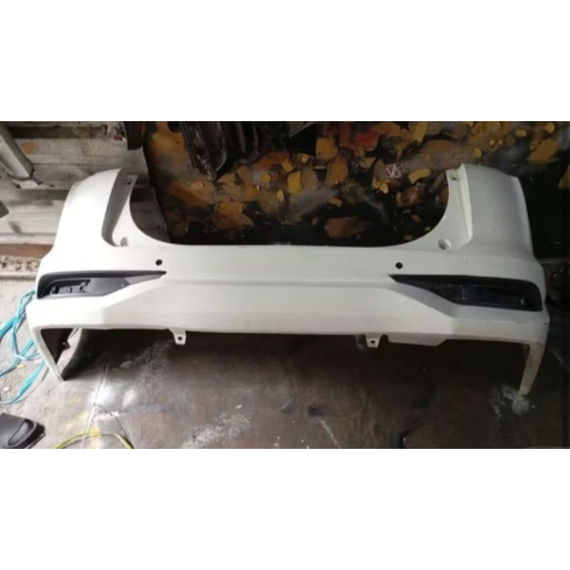 bemper belakang avanza g 2022-2024