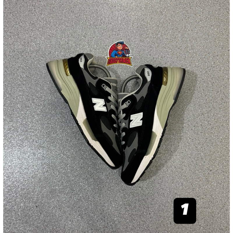 NB 992 Black Grey USA (41,5)