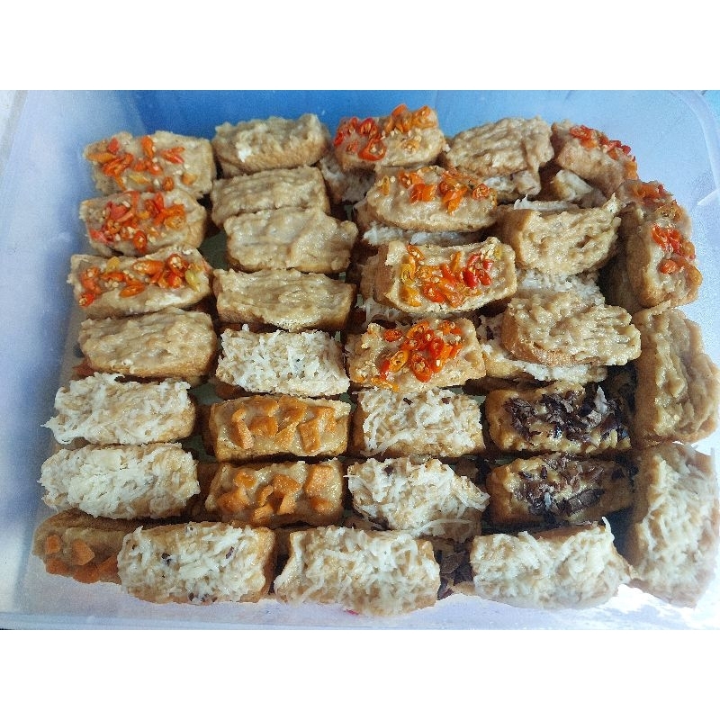 

Tahu Baso topping