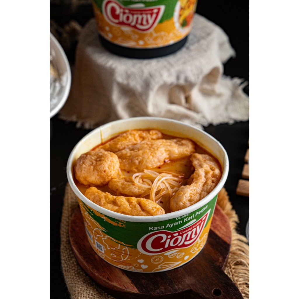 

Ciomy Cuanki Kari Ayam Pedas Viral