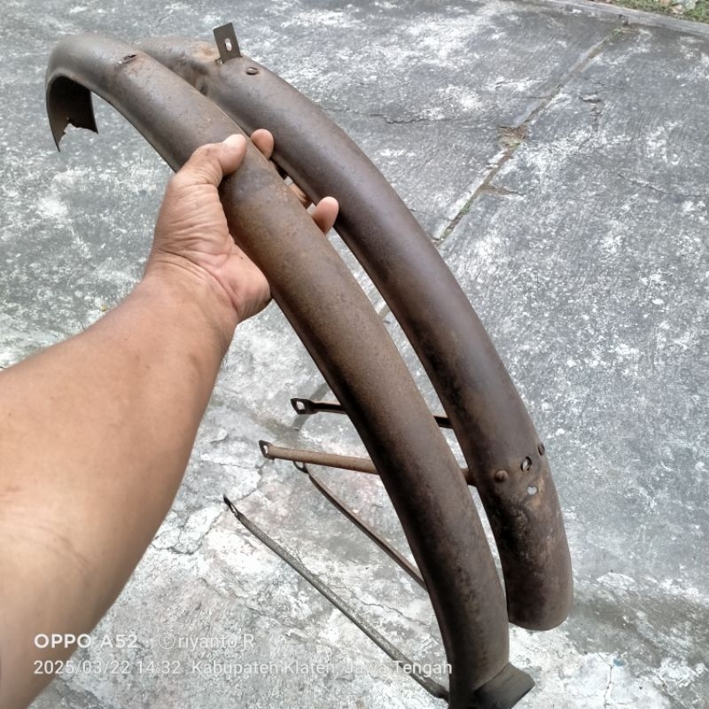 selebor slebor selebor sayap sepeda onthel basikal tua philips.norman hercules