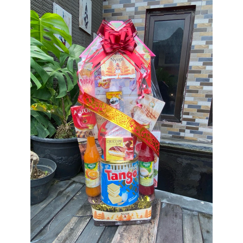 

READY INSTAN parcel ekonomis hampers galungan - lebaran - nyepi - natal hari raya