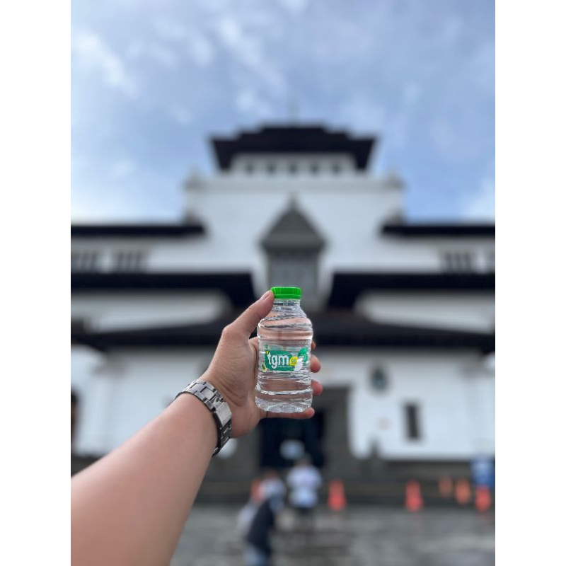 

TGM BOTOL 200 ML 1 DUS 24 BOTOL